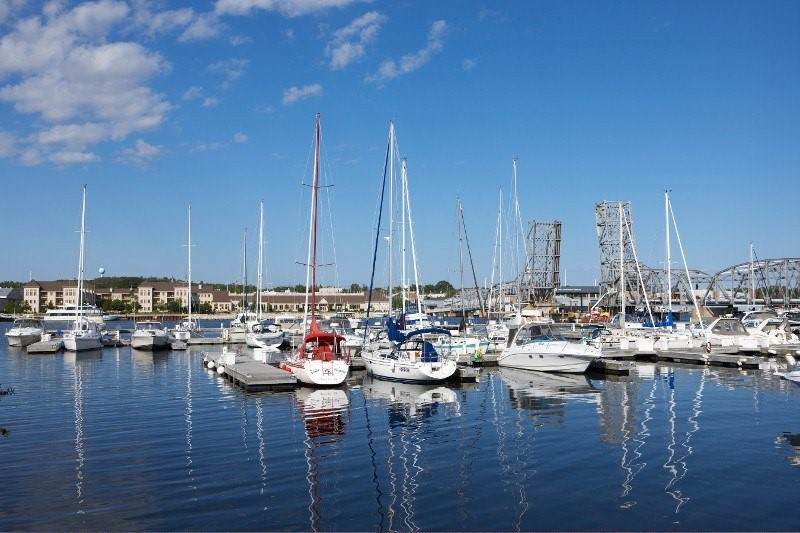 The marina at Sturgeon Bay.