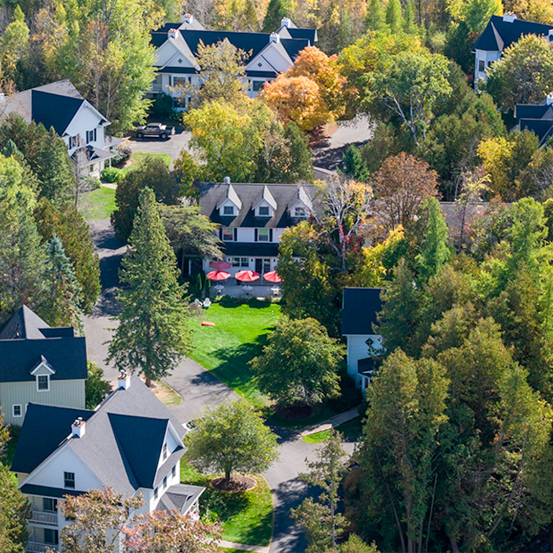 Eagle Harbor Inn